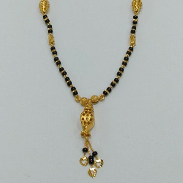 Gold Traditional mangalsutra by S B ZAWERI